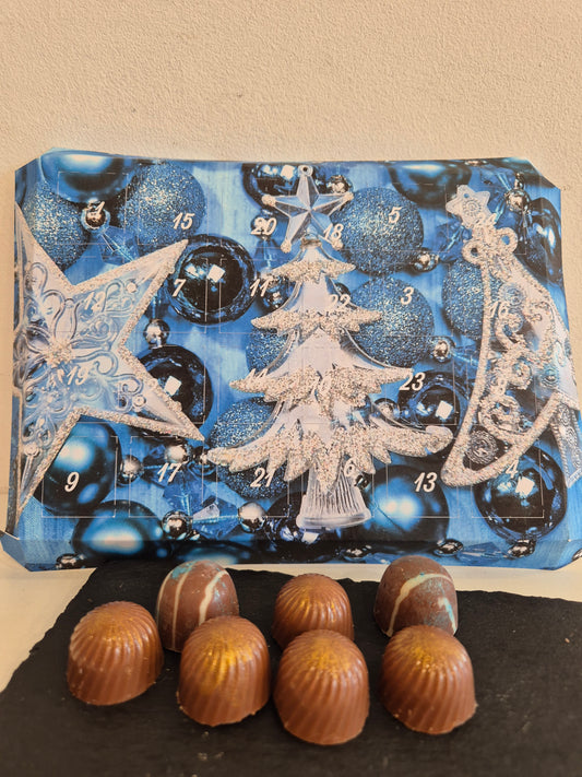 CHOCOLATE ADVENT CALENDAR (PRALINES)