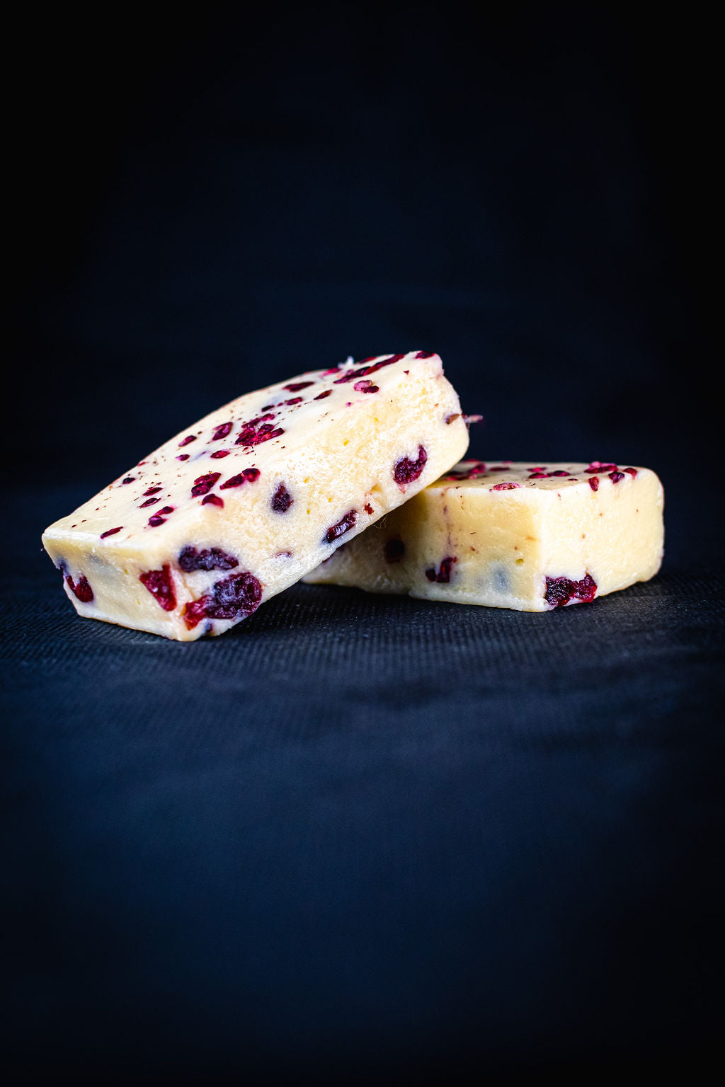 Homemade Chocolate - White chocolate & Cranberry